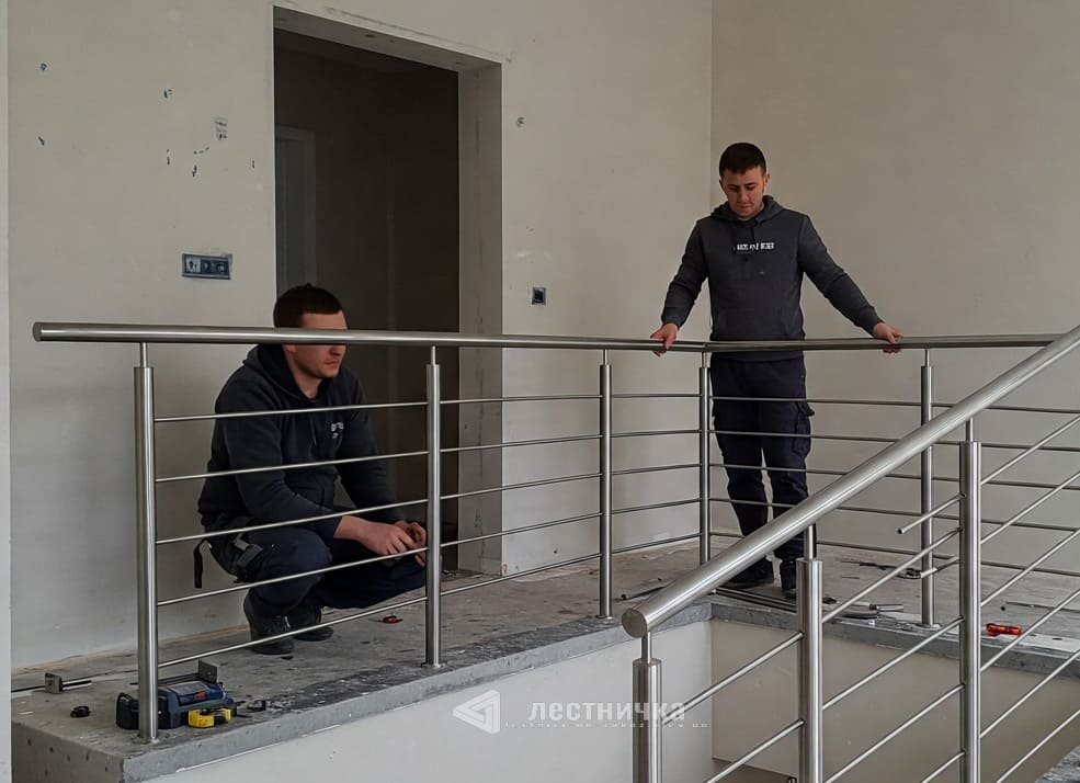 лестничные перила заказ